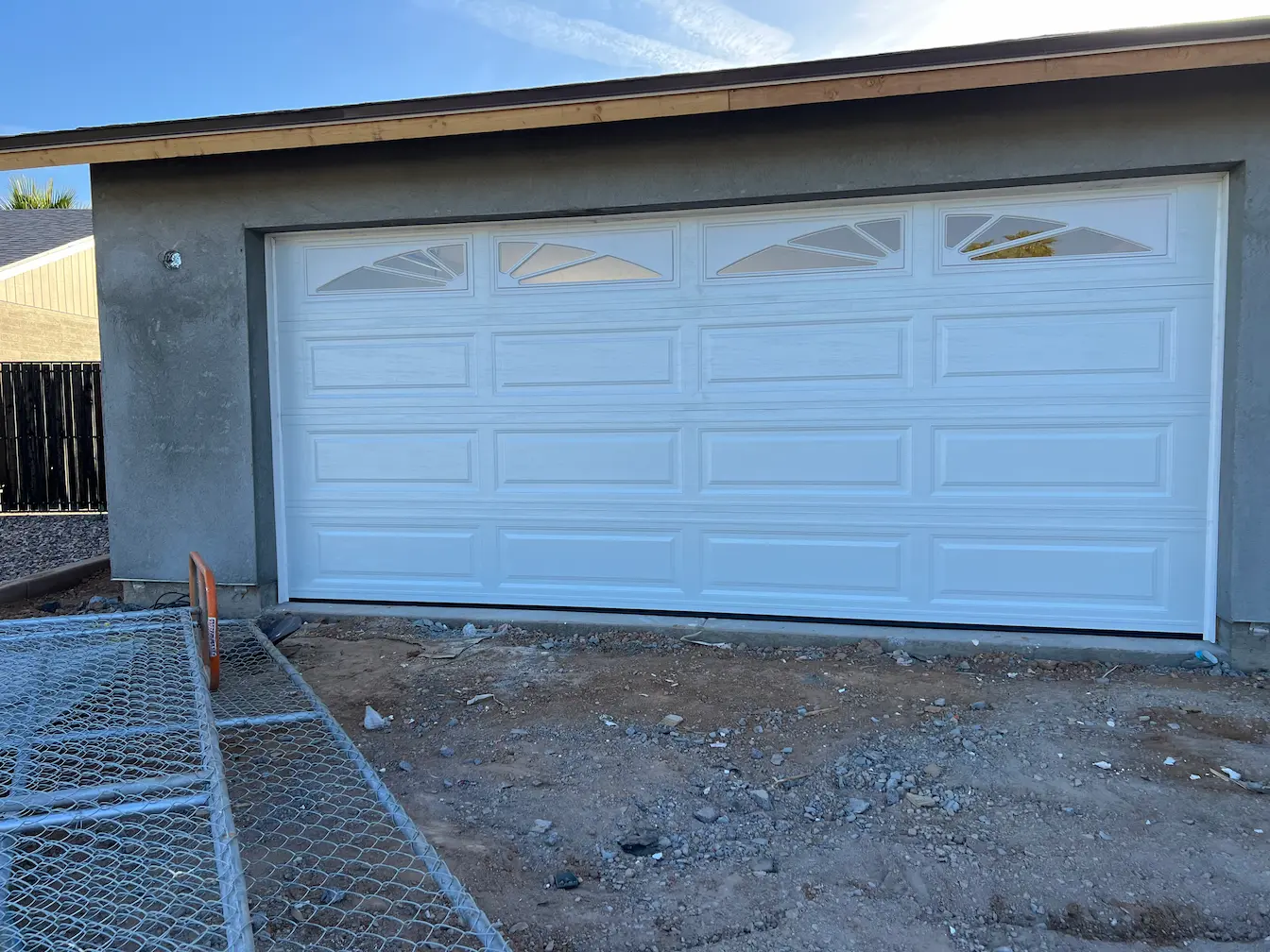 Mesa Garage Door Repair Technician